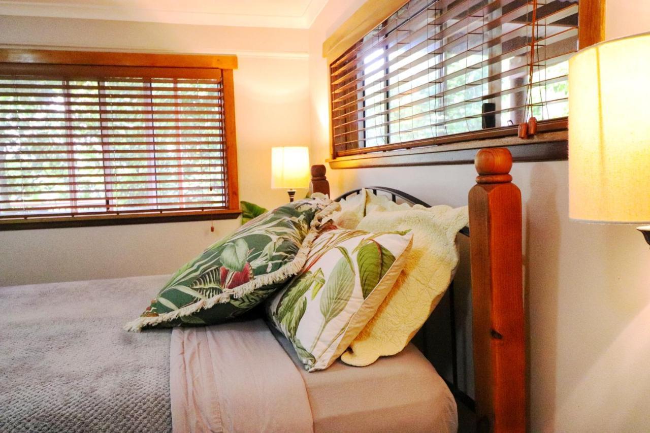 Whitsundays Bnb Retreat Airlie Beach Exterior photo