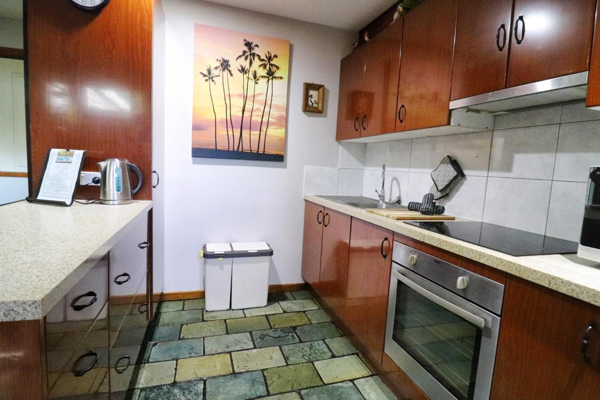Whitsundays Bnb Retreat Airlie Beach Exterior photo